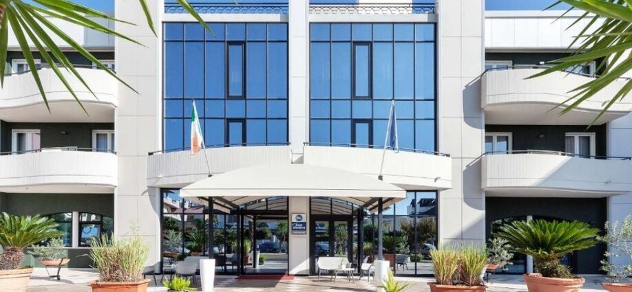 BW HOTEL IMPERIALE – NOVA SIRI