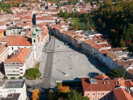 Gorizia - Piazza della Vittoria