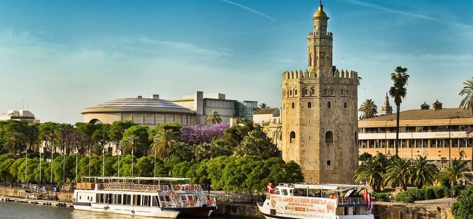 Torre d'oro - Guadalquivir - Siviglia Torre d'oro - Guadalquivir - Siviglia