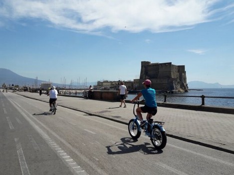 Tour in bici a Napoli