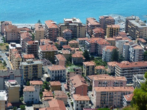 Liguria – Riviera dei Fiori Liguria – Riviera dei Fiori