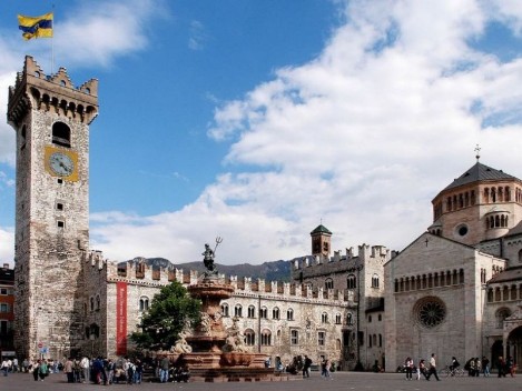 Piazza Duomo Trento - Trentino